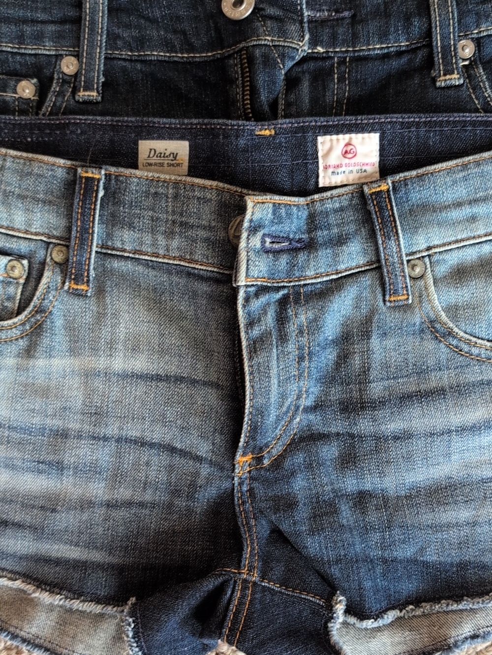 Daisy Women's 2 Pairs Like New! Denim Shorts in Light & Dark Blue